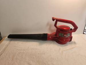 lot 188 image: Toro electric blower