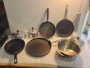 lot 232 image: Selection of cooking pans and skillets