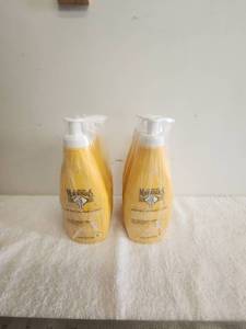 lot 223 image: LE PETIT MARSEILLAIS BODY MILK LOTION SHEA BUTTER SWEET ALMOND ARGAN OIL - Total of 24 - 8.4oz bottles - NIB