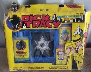 lot 48 image: Vintage Dick Tracy Bath Set--Box is in rough shape