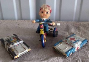 lot 51 image: Lot of Vintage Tin Toys Including Wind up Tricycle and 2 Friction Cars (police & ambulance)
