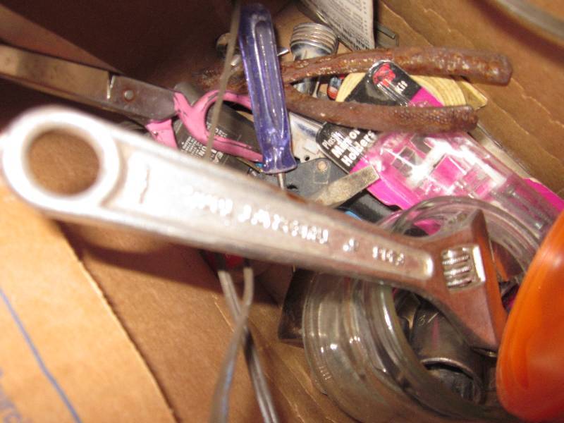 lot 69 image: Car vac- 14 inch sockets 12-13M-...