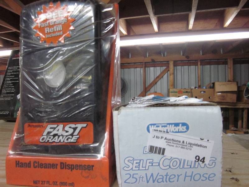 lot 94 image: fast orange hand cleaner dispenser ...