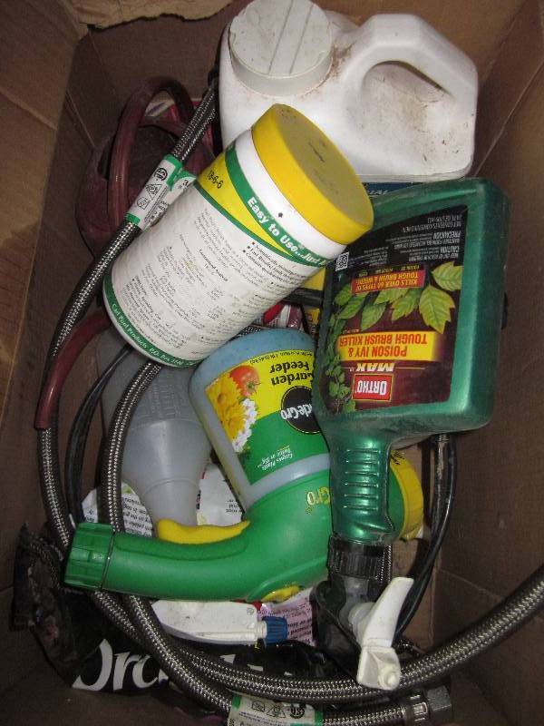lot 17 image: lawn care items , Plant food,  Mira...