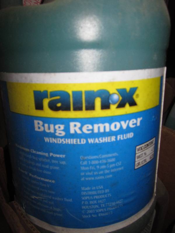 lot 48 image: Rain X bug remover gal  X 2 and pre...