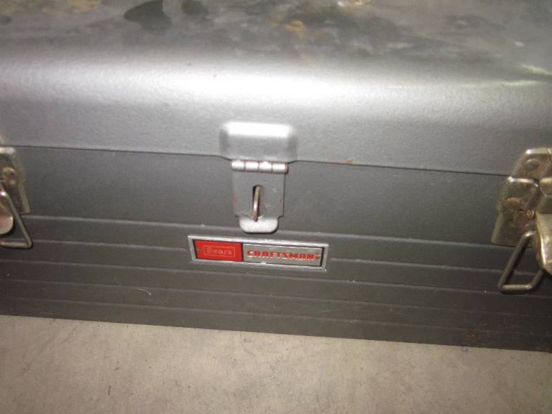 lot 77 image: craftsman metal tool box 7-1c cla...