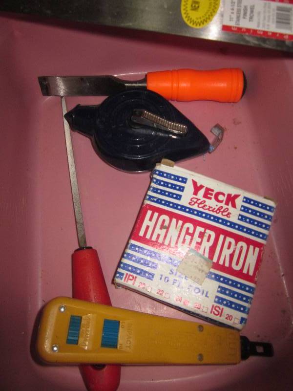 lot 32 image: 34 inch wood chisel-file, chalk li...