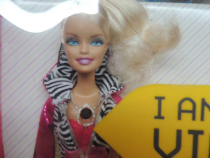 lot 247 image: Barbie video girl LCD screen real t...