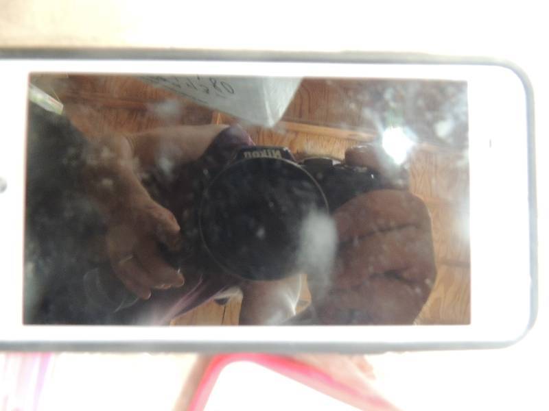 lot 178 image: Boost Mobil 4G PHONE  used...
