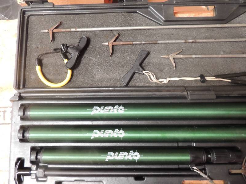 lot 276 image: PUNTO SPEAR GUN - HAS 3 DIFFERENT B...