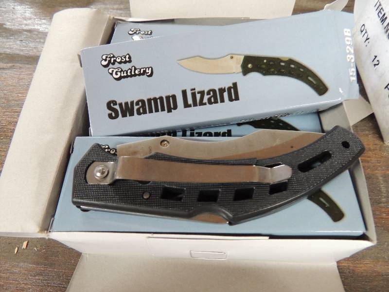 lot 311 image: Knife (s)-swamp Lizard by Frost...