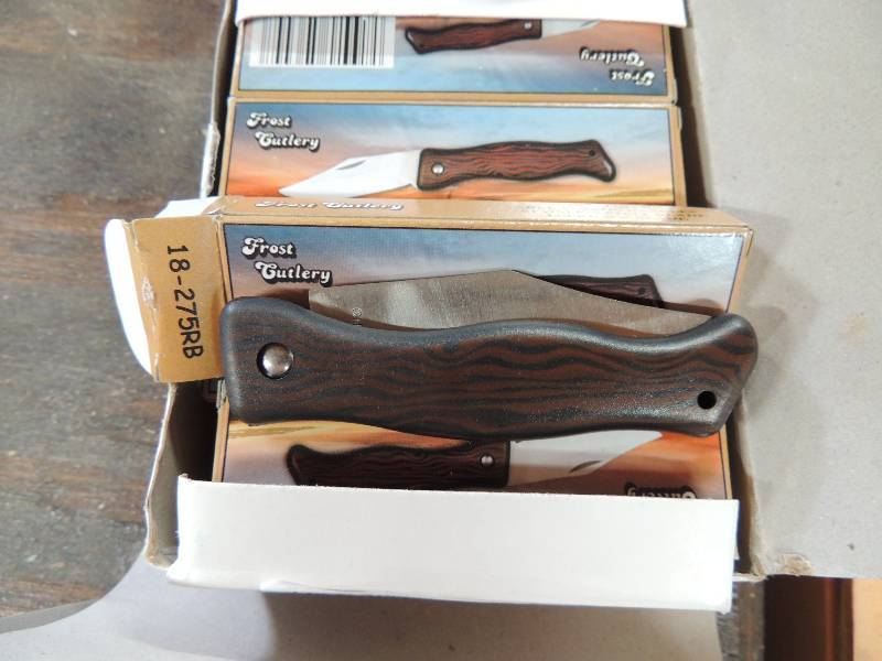 lot 313 image: Knife (s)-3.5 closed by frost...