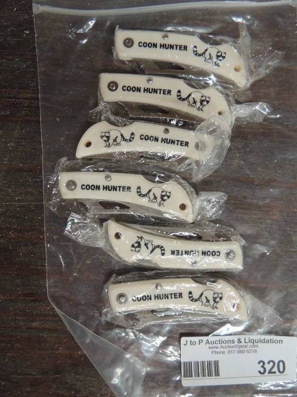 lot 320 image: Frost Knife (s)- Coon hunter x 6...