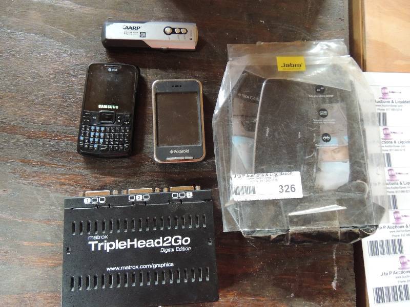 lot 326 image: Jabra phone cruiser triple head & g...