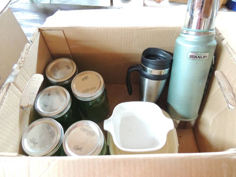 lot 329 image: 5 green mason jars with lids, spice...
