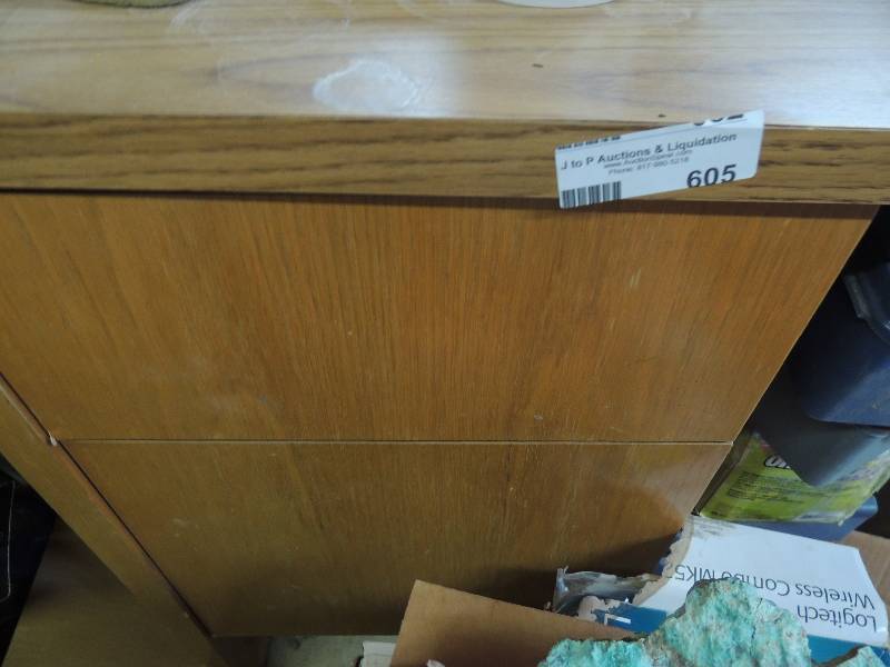 lot 605 image: DESK - 2 DRAWERS, 2 DOORS...