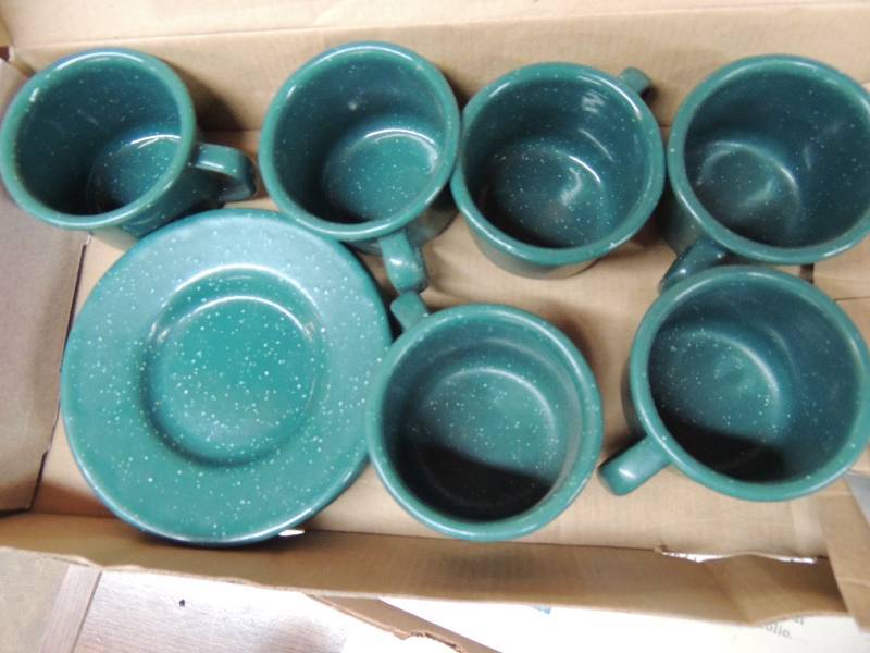 lot 619 image: 6 PC GREEN SPECKLED METAL  DEMI-TAS...
