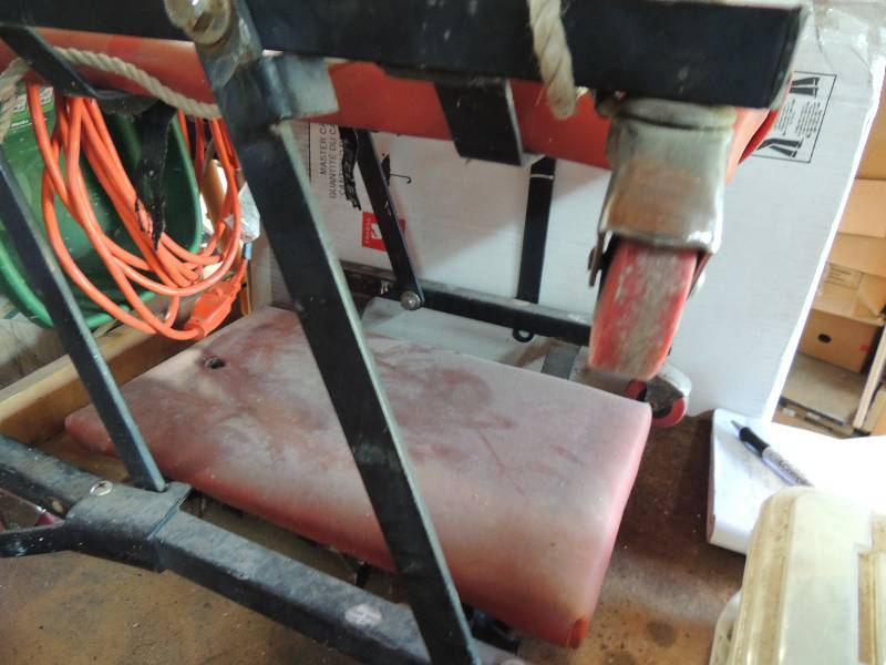 lot 641 image: EXCALABER TOOL EQUIOMENT STOOLCHAI...