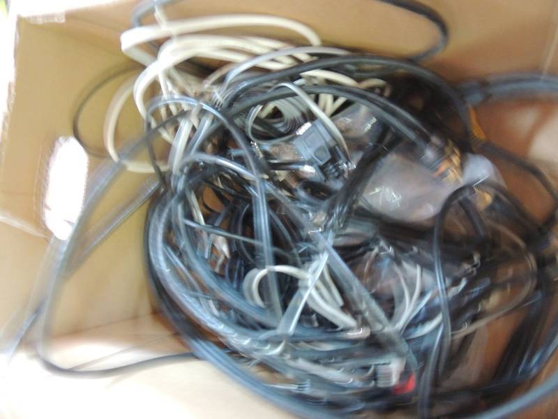 lot 929 image: Box of cable cord and wires...