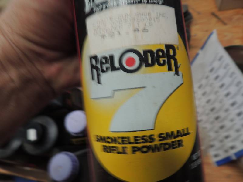 lot 966 image: Alliant reloader 7 smoleless powder...