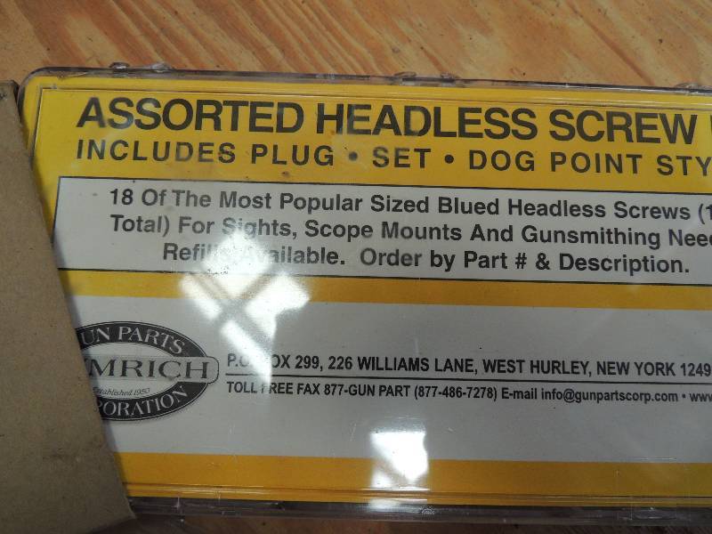lot 973 image: SET screw kit...