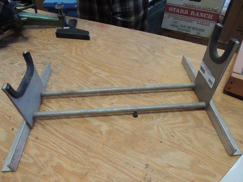 lot 985 image: Gun rest for RIFLE...