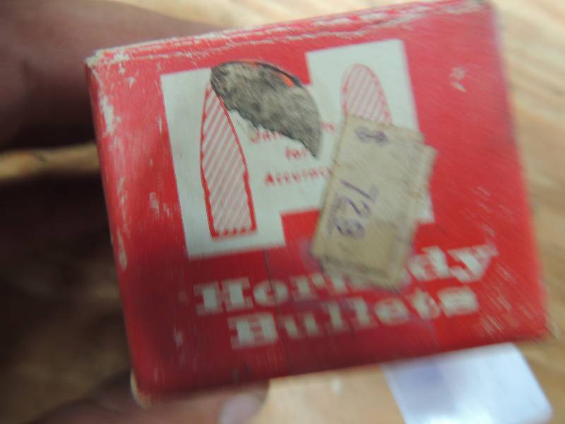 lot 1001 image: Hornby 22 cal 100 ct 4 gr x 2 ...