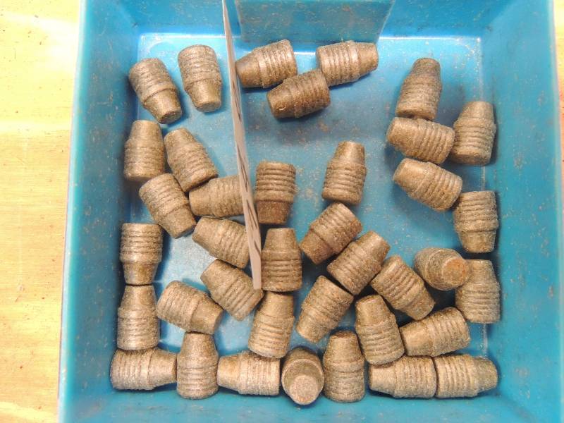 lot 1007 image: 40 cal  s&w lead bullets - 25...