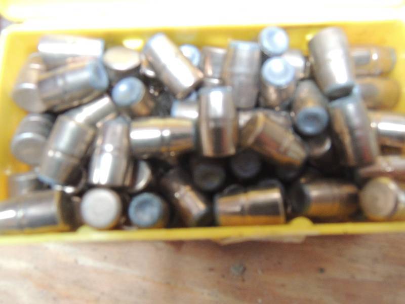 lot 1020 image: 44cal siluette pistol bullets 240 g...