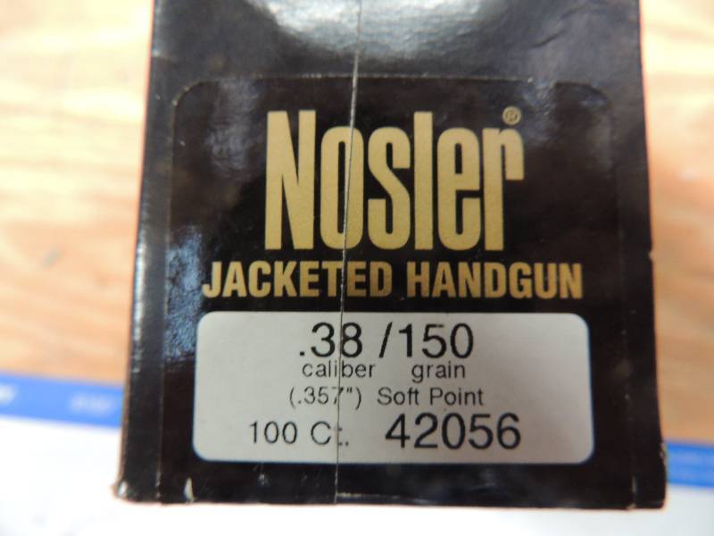 lot 1031 image: Nosler .38 cal, 150 g, .367 100 ct...