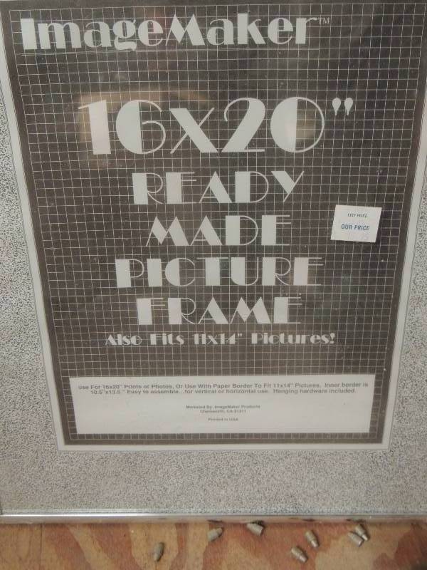 lot 810 image: 2 - 16x20 picture frames...