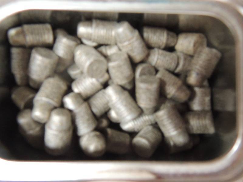 lot 883 image: 44 cal 240 grain BULLETS