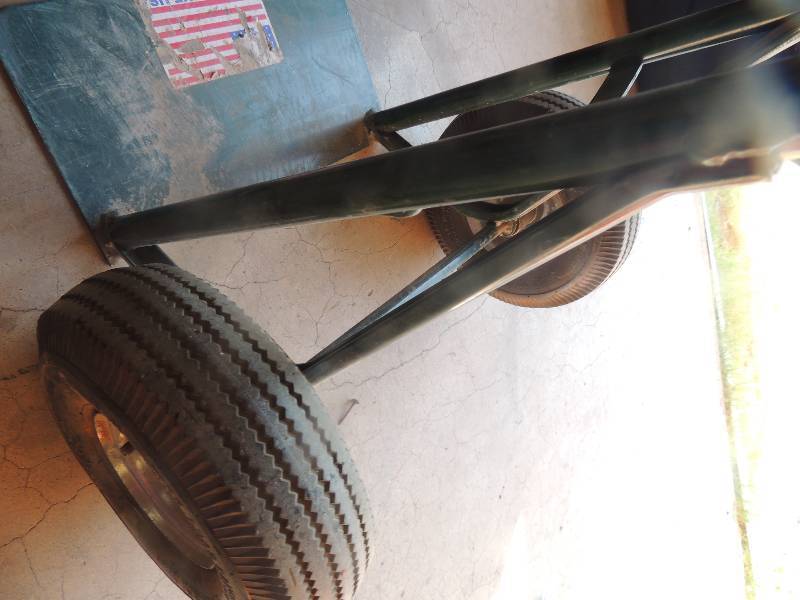 lot 391 image: green dolly hand truck...