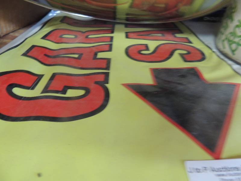 lot 591 image: 3 garage sale signs...