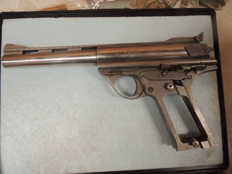 lot 9 image: 44 AUTO MAG   AMP MODEL 180    5 BARREL