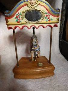 lot 41 image: Tobin Farley limited edition music box