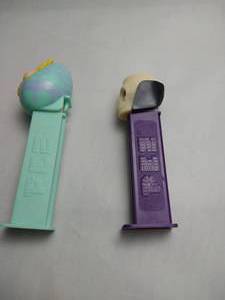 lot 33 image: Two collectable Pez Candy dispensers