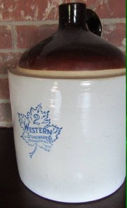 lot 28 image: Western stoneware #2 handled jug. 12 inches tall