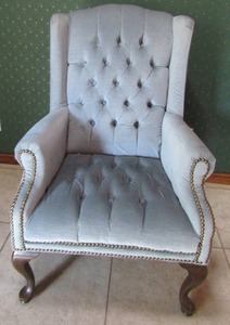 lot 31 image: Sky blue high back chair by trinity furniture in great condition 39x23