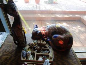 lot 34 image: blue ceramic cat made in Japan 11in, 12 in wooden cat, kittens in the cupboard hanging dcor
