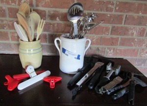 lot 40 image: large lot of cooking utensils and 2 utensil holders