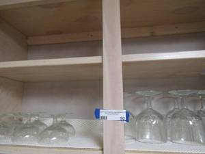 lot 50 image: various short stem, medium stem wine glasses