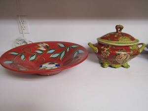 lot 70 image: 16 diameter red fruit bowl, Dining table dcor,