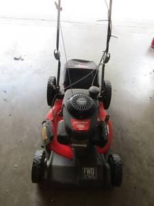 lot 17 image: Craftsman m250 -- 160cc Lawnmower front wheel belt drive, self-propelled with grass bag