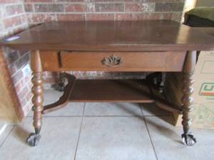lot 9 image: BALL ON CLAW SIDE TABLE - TURNED LEGS with 1 DRAWER  27 x 42 x 28