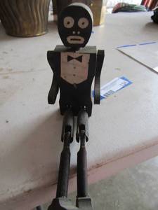 lot 134 image: VINTAGE WOODEN JOINTED  BLACK AMERICANA  PUPPET MARIONETTE  FOLK ART PIECE 8 HT  - RARE
