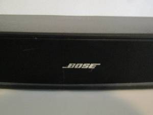 lot 230 image: Bose stereo speaker  doesn�t have cords