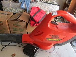 lot 247 image: Black and decker cordless broom blower