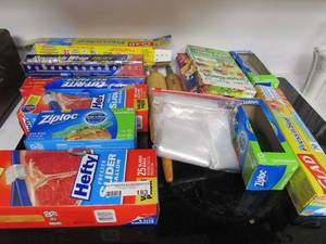 lot 183 image: large lot of zip locks, wax paper, foil and more