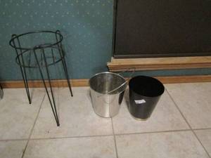 lot 201 image: 2 small waste baskets and a metal stand